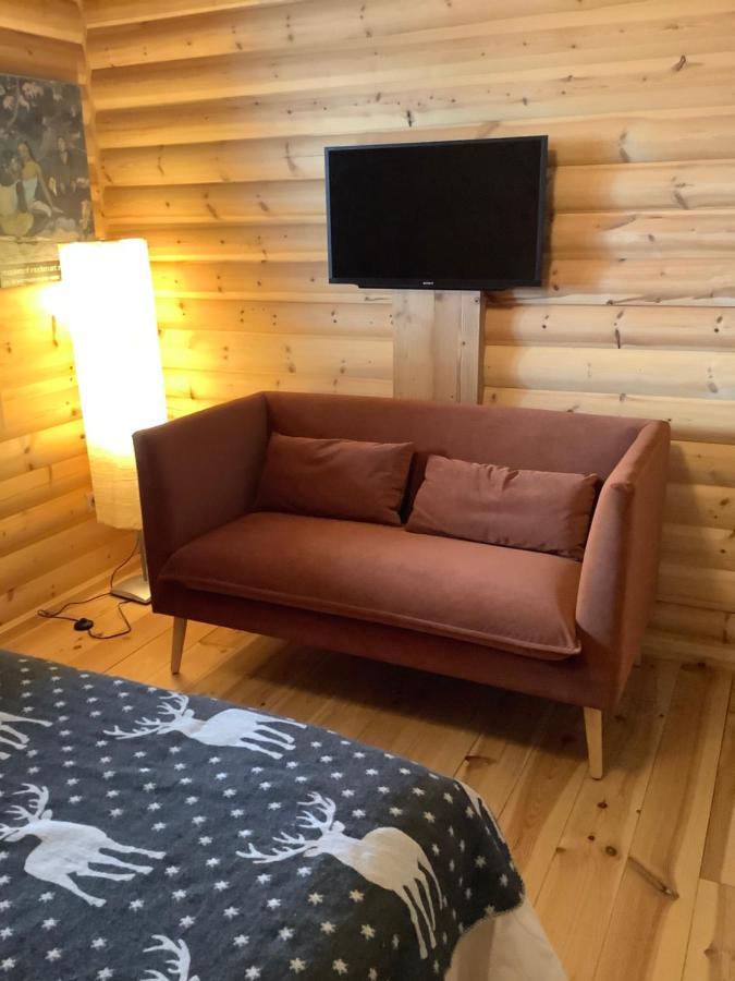 Appartement indépendant dans un beau chalet Egat Esterno foto